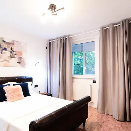 Core By Alia Apartment